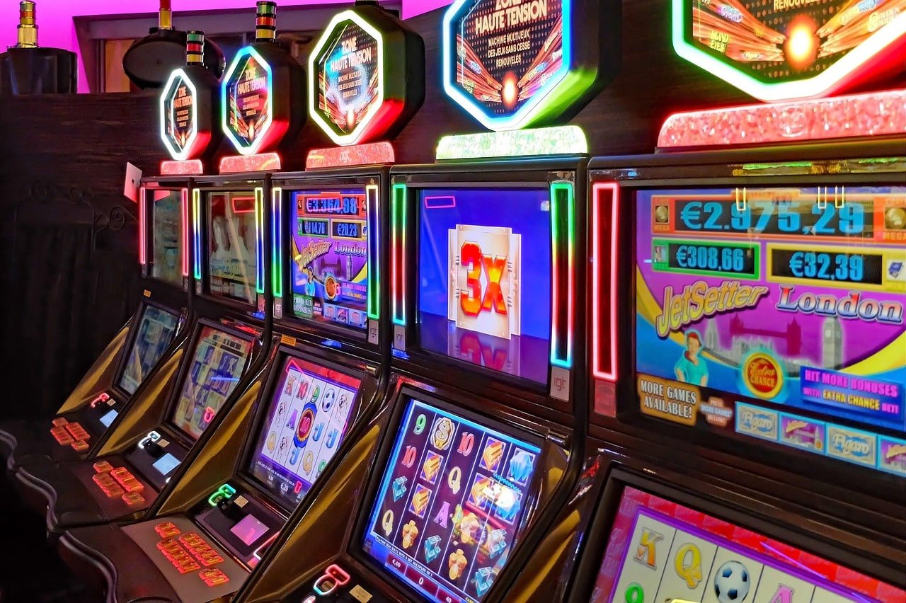 Blackjack: hit, stand, double, or split options Blackjack table with dealer and player hands